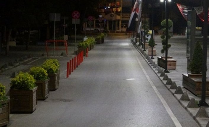4 günlük sokağa çıkma kısıtlamasında 3 kent muaf tutuldu!