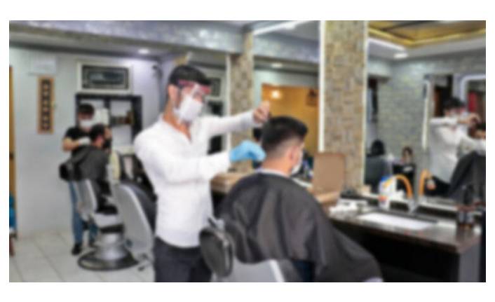 Koronavirüs testi pozitif çıkan berber karantinaya alındı