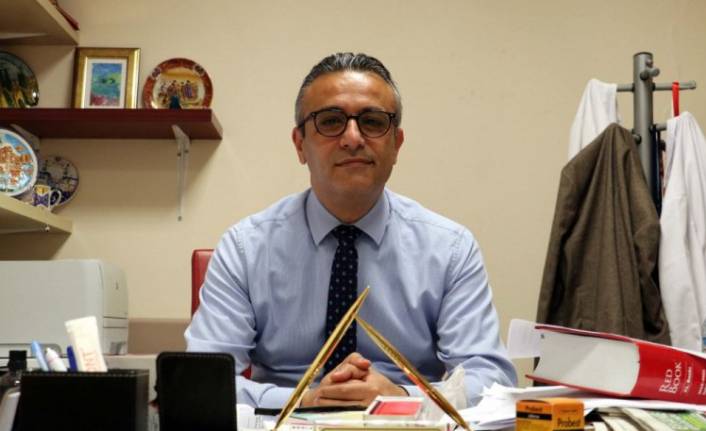 Bilim Kurulu Üyesi uyardı! Havuzdan ve denizden virüs bulaşır mı?