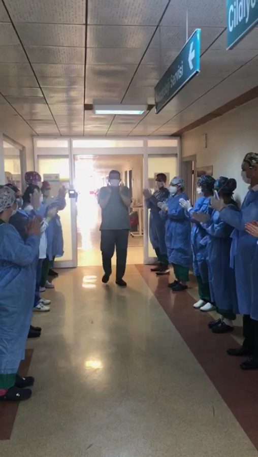 Koronavirüsü yenen doktor: Beni resmen çukurdan çıkardınız