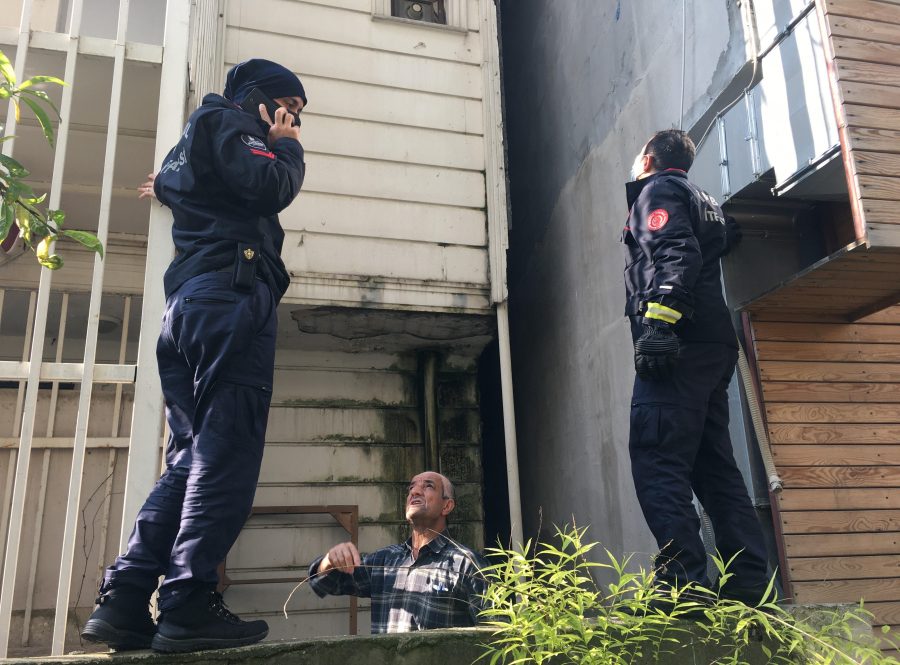 Vahşet! Boynundan iple astılar!