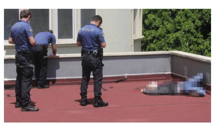 12'nci kattan düşen genç feci şekilde can verdi!