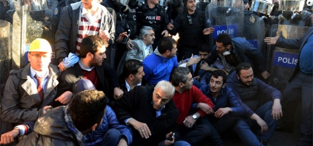 CHP'liler ile polis arasında gerginlik