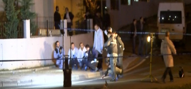 İstanbul'da polis merkezi önünde patlama