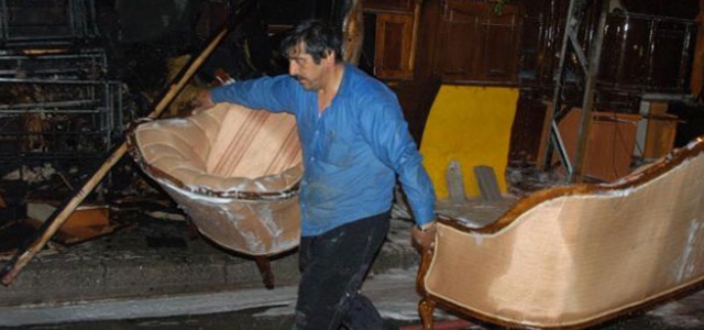 Yangından mal kaçırma operasyonu