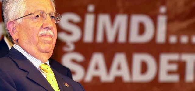 Recai Kutan Erbakan'ı işaret etti