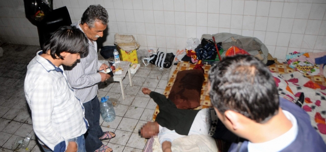 Uyuşturucu kullanan genç polisten yardım istedi