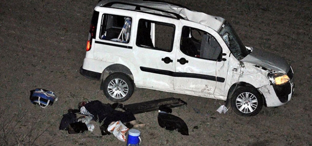 Düğün dönüşü feci kaza!