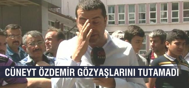 Cüneyt Özdemir yayında ağladı