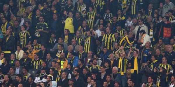 Fenerbahçe'ye 1 maç ceza!