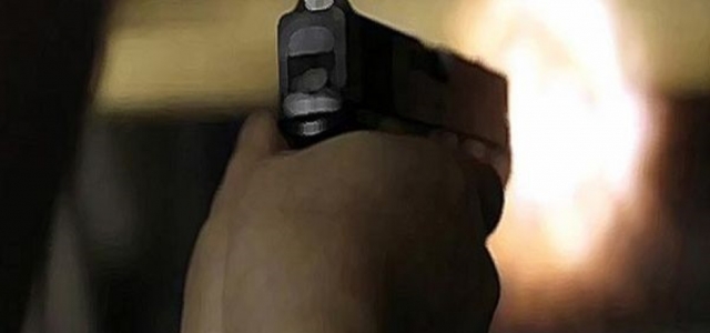 Polis merkezi önünde silahlı saldırı