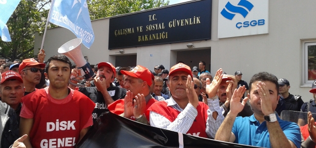 Manisa Valiliği'nden yasak geldi!