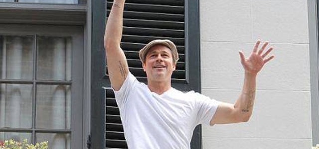 Brad Pitt koluna Mevlana’nın sözünü yazdırdı