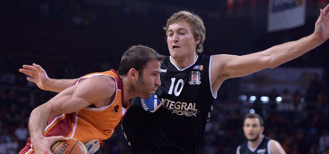 Galatasaray Liv Hospital yarı finalde