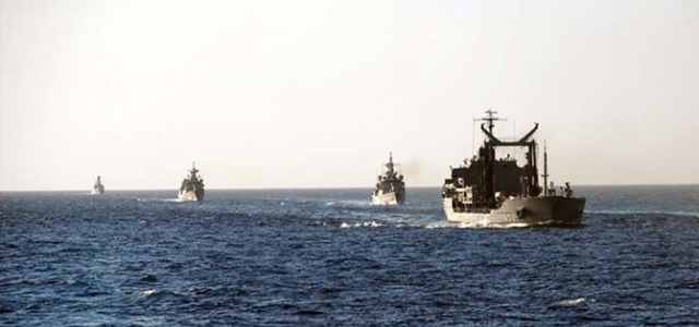 Ege Denizi'nde tatbikat gerginliği!