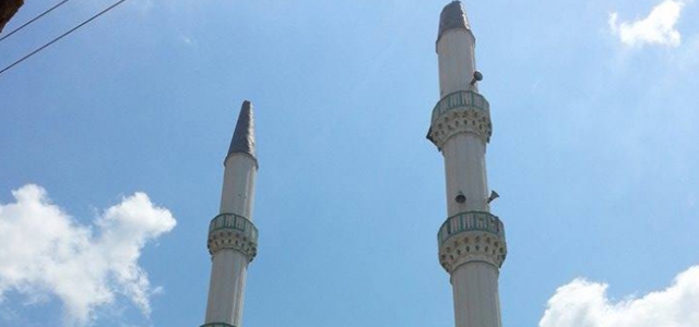 Deprem camiyi bu hale getirdi