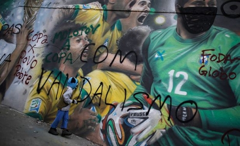 Dünya Kupası'nda virüs endişesi