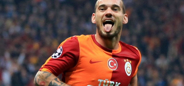 Galatasaraylı futbolcuya 25 milyon euroluk çılgın teklif!
