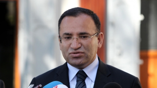 Zekeriya Öz'e büyük şok