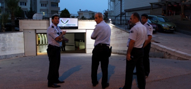 Antalya'da barda silahlı kavga! 13 kurşunla öldü