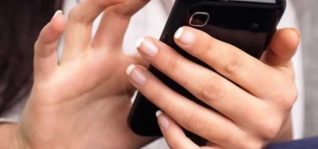 Akıllı telefon kullananlara fatura şoku!