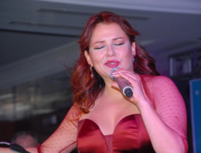 Deniz Seki hamile mi?