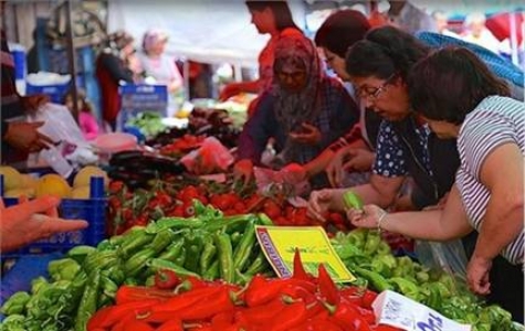 Ramazan'da sebze meyve fiyatları el yakacak