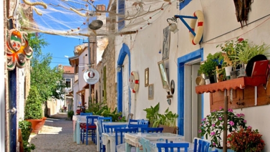 Barlar sokağı Diyanet'e verildi