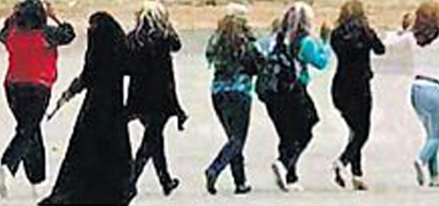 Kadınlar böyle götürüldü!