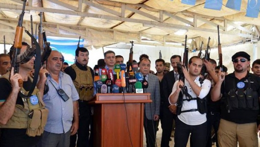 Irak'taki Türkmenler silahlandı