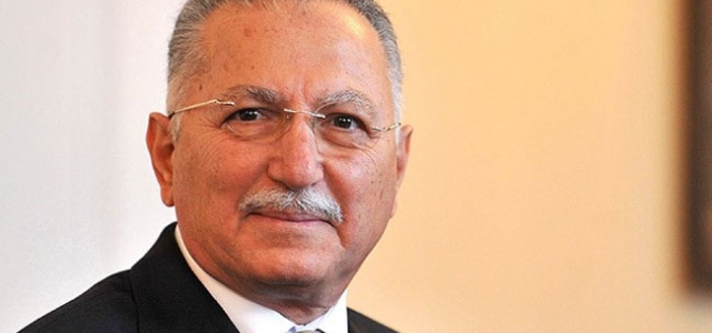 İhsanoğlu Erdoğan'ı ilk turda seçtirir