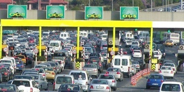 Köprü ve otoyollar para bastı