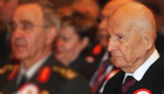 'Kenan Evren kararı algılayamadı'