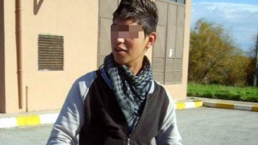 Hırsızı başından vurdu!