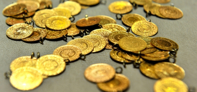 Altın 2 ayın zirvesinde!