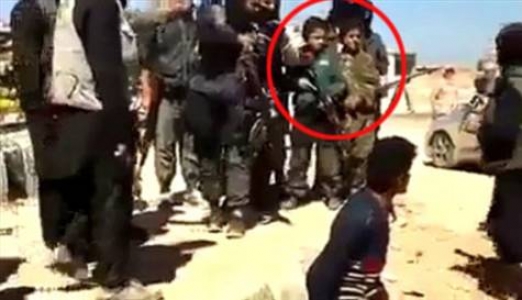 Savaşın ortasında çocuk sesleri