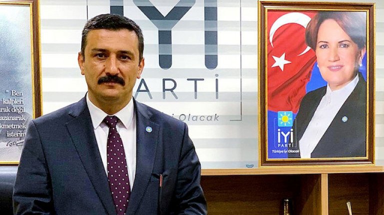 Selçuk Türkoğlu: "Haysiyetli bir şekilde dönemimi bitirdim"