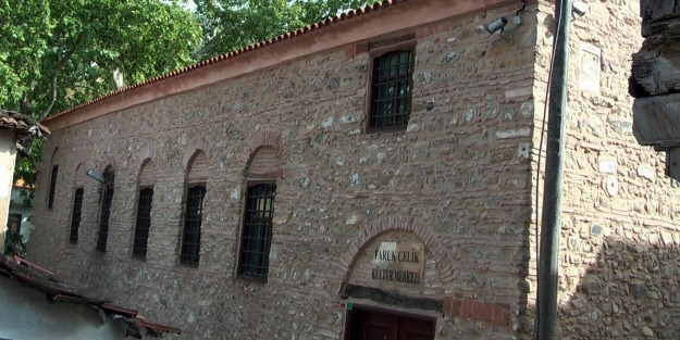 Faruk Çelik Kültür Merkezi 'Trilya' olarak değiştirildi