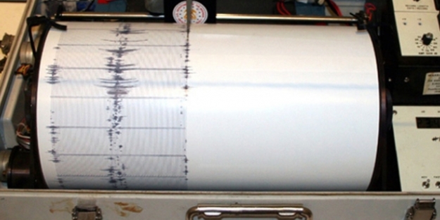 Manisa'da 4 büyüklüğünde deprem