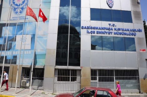 Türk bayrağını indirmeye çalışan Uçkun tutuklandı!