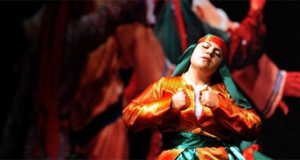 Allah Alevileri aşağılık ve adi etsin!