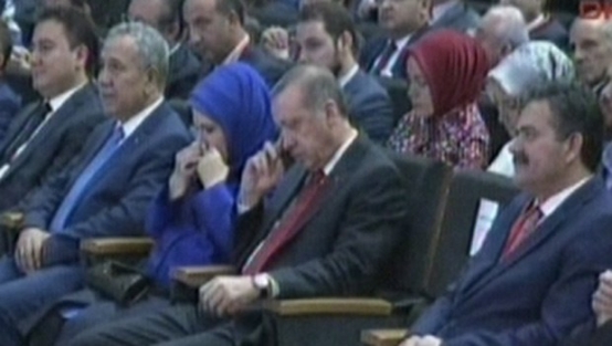 Emine Erdoğan'ın duygulandığı anlar