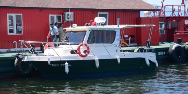 Güneş enerjili tekne denize indi