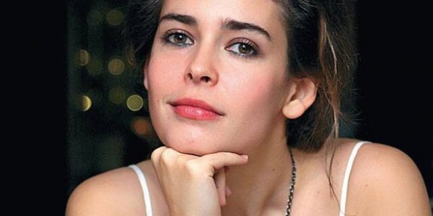 Pelin Batu Milliyet’ten kovuldu