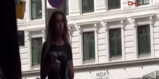 Çıplak vücudunu boyadı sokağa çıktı