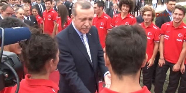 Başbakan Erdoğan'dan dövme tepkisi