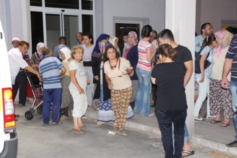 Karısına kızdı komşularına kurşun yağdırdı