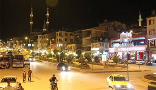 10 dakika erken iftar yaptılar