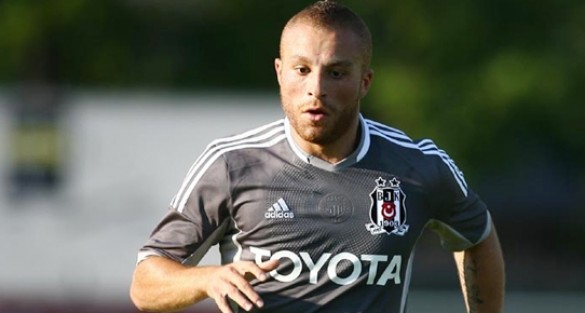 Gökhan Töre yeniden Beşiktaş'ta
