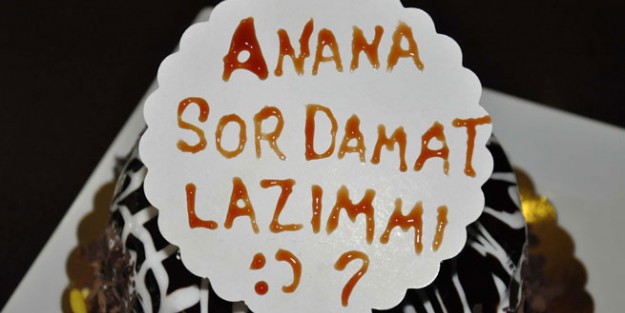 "Anana sor damat lazım mı?"